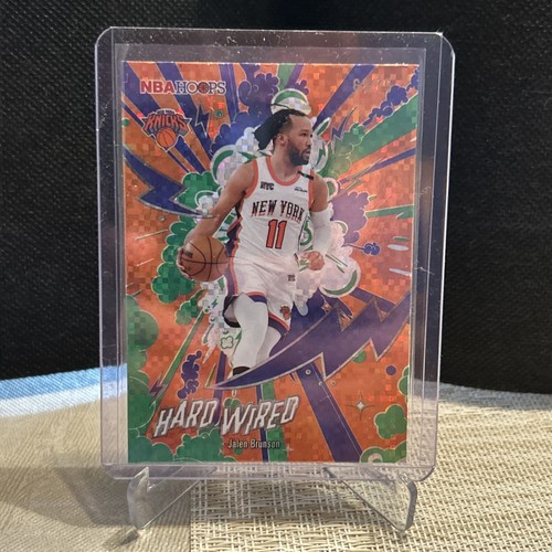 Topps 2025/2026 NBA Hoops Jalen Brunson Light Burst Hardwired #/75