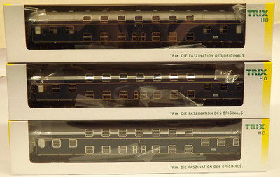 Trix 23461 62 & 63 DB Epoche III Prototyp Doppelstockwagen blau (HO) boxed
