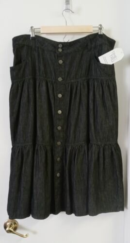 Time & Tru Women's Denim Skirt Blue Size 18 NWT