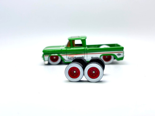 R161 Rim Custom Paint Hotwheels 1/64 White Wall Red RR 12mm Short