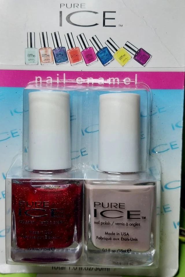 Esmalte de uñas puro ICE, puramente tú con acento dorado brillante vacaciones Foto 3 de 4