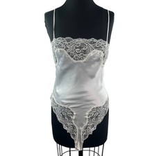 VINTAGE White Bodysuit Satin Lace Paisley Spaghetti Square Neck Sz Medium M USA