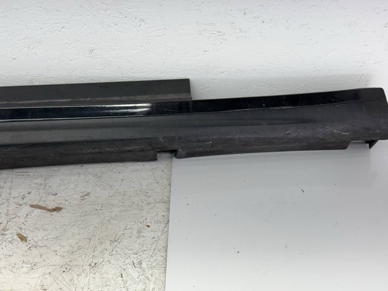 2014-2019 MASERATI GHIBLI SQ4 Right SIDE SKIRT ROCKER PANEL MAROON Black