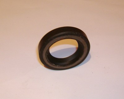 LOMBARDINI (LDA - 7LD - 4LD) / OIL SOCKET / ENGINE OIL SEAL