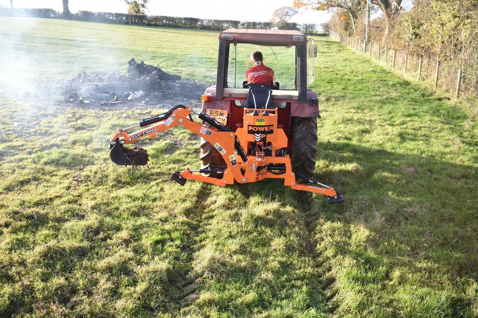 Tractor Mounted Digger Backhoe Backactor For 12HP+ Tractors eBay