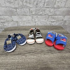 Lot of 3 infant boy shoes size 2 3-6 months