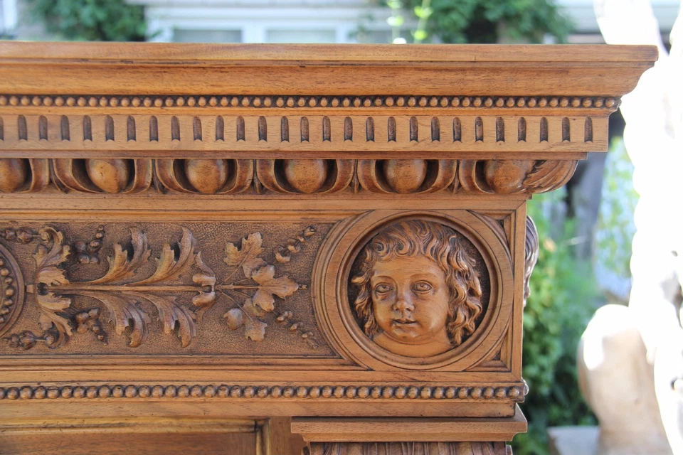 Auténtico gabinete Besarel querubín/criatura león de nogal tallado veneciano 1901 Foto 4 de 4