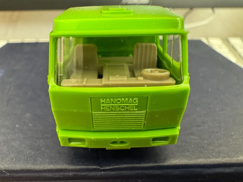 Wiking 1:87 Trattore Henschel In Buone Condizioni - Immagine 3 di 4