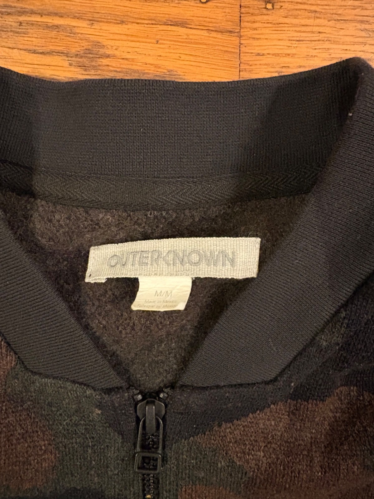 Outerknown wool bomber jacket medium - image 2