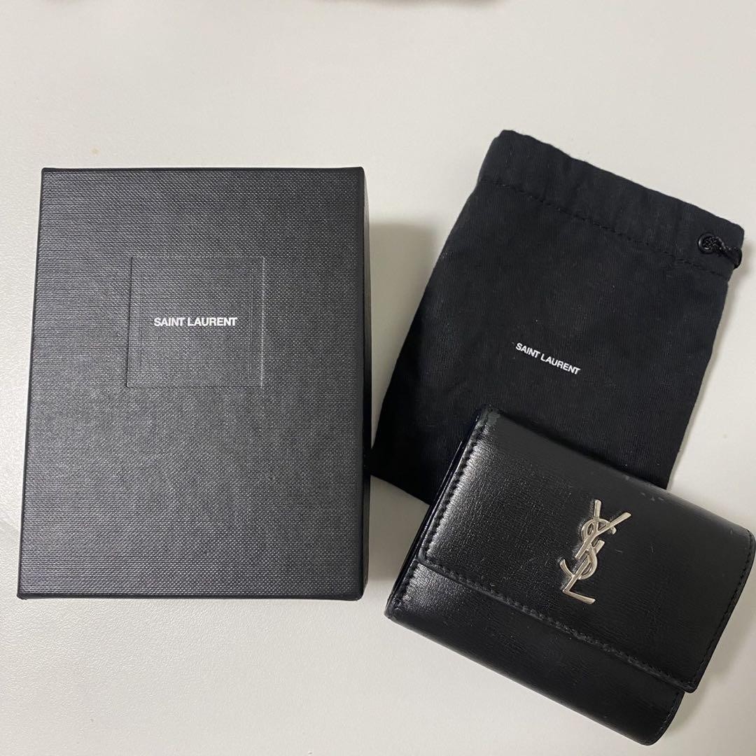 折りたたみ財布 Saint Laurent Tri-Fold Cassandre Wallet Black Saint Laurent Tri-fold Wallet Compact Purse YSL Cassandra
