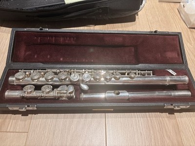 YAMAHA YFL-212 Querflöte versilbert gebraucht mit Hardcase Softcase