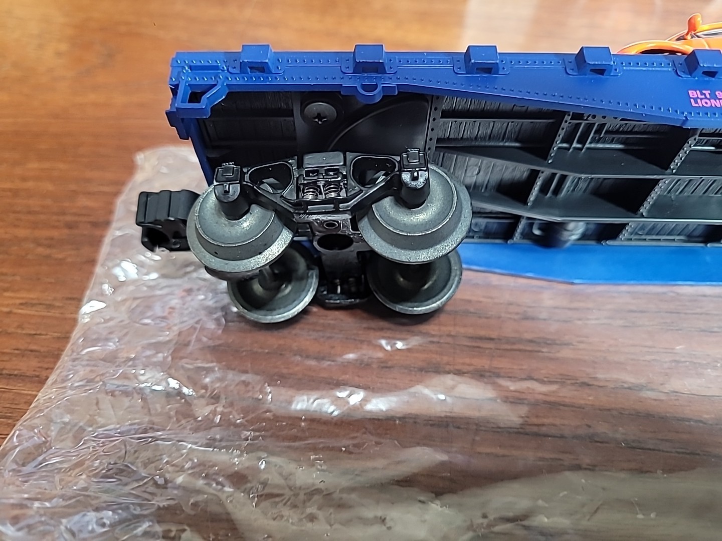 Picture 18 of 24