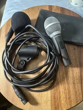 Audio-Technica ATR1500x Unidirectional Handheld Dynamic Mic XLR cable Shure Clip