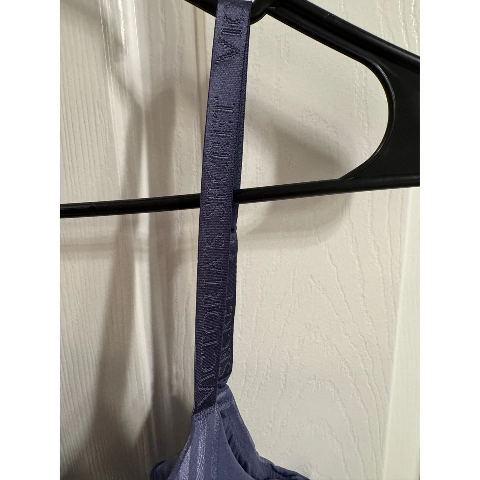 Victoria's Secret Camiseta Push Up Cobertura Completa Sujetador 36D Azul Rayas Foto 2 de 4