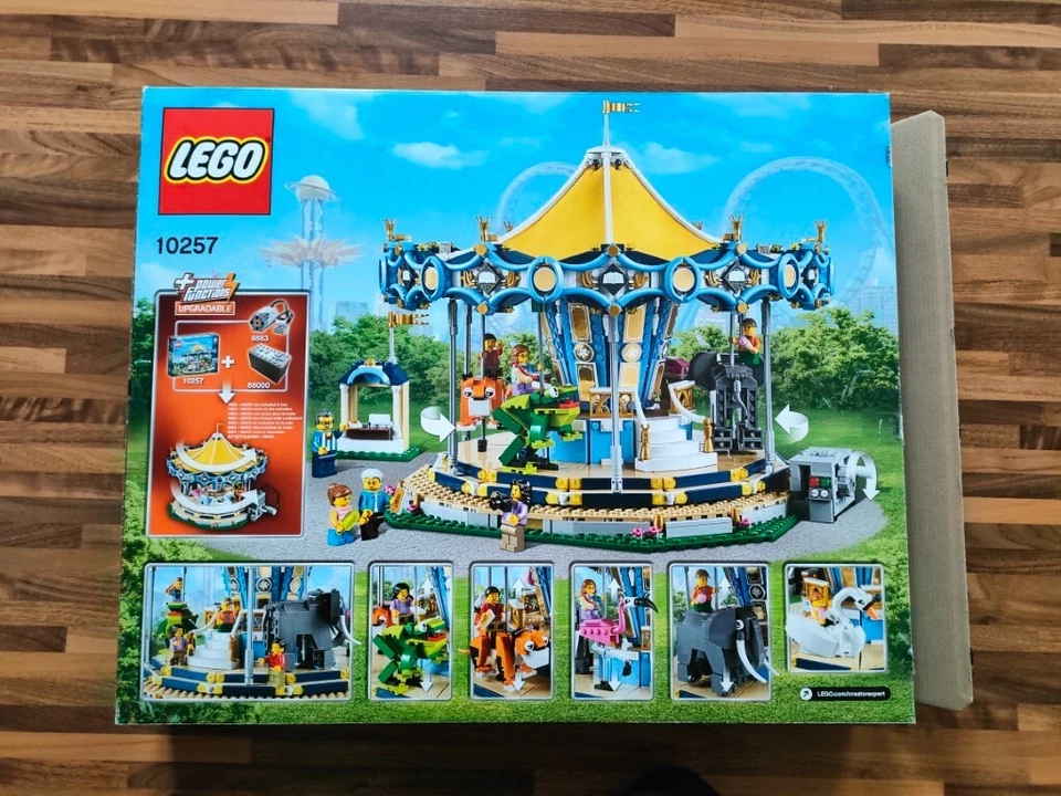 LEGO Creator 10257 Carousel, foto 3 di 5
