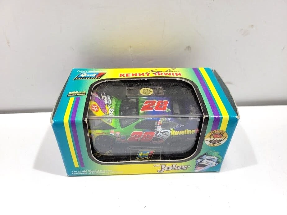 Revell  1998 The Joker Ford Taurus #28 Kenny Irwin - Image 2 of 3