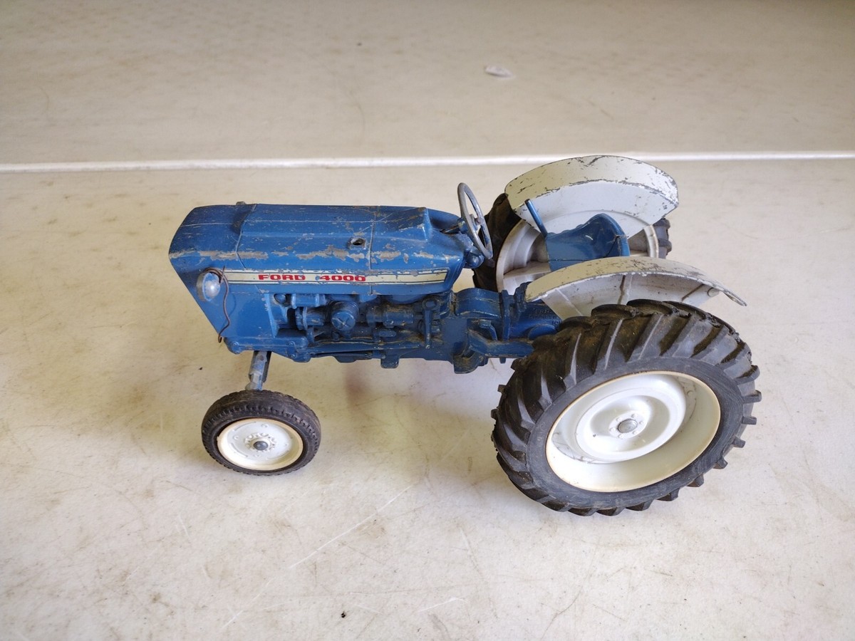 Vintage Ertl 1/12 Scale Ford 4000 Blue & Grey Tractor 3