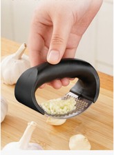 New Garlic Press  Mincer Squeezer Kitchen Manual Tool Stainless Steel Peeler