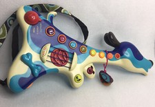 Justb Byou STRUM DOG MUSICAL GUITAR TOY WOOFER HOUND DOG ACOUSTIC ELECTRIC HOWL