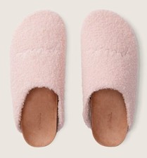 VS pink cozy sherpa hard bottom clogs brand new size large 9/10 pink logo
