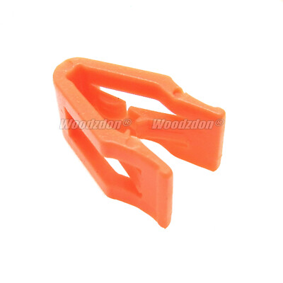 PANNELLO CLIP PORTA autoradio taglio cruscotto pannello audio auto