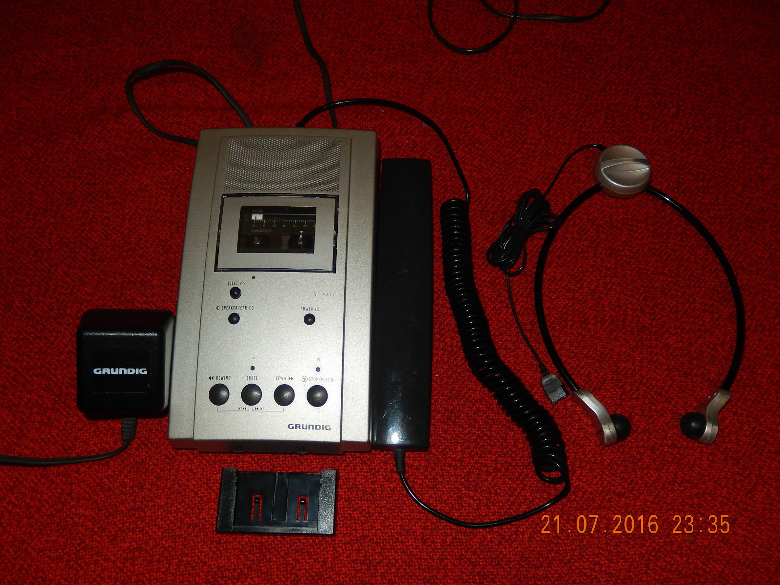 Diktierkassetten-Abspielgerät GRUNDIG Stenorette ST 3221 Diktierkassetten-Abspielgerät GRUNDIG Stenorette ST 3221