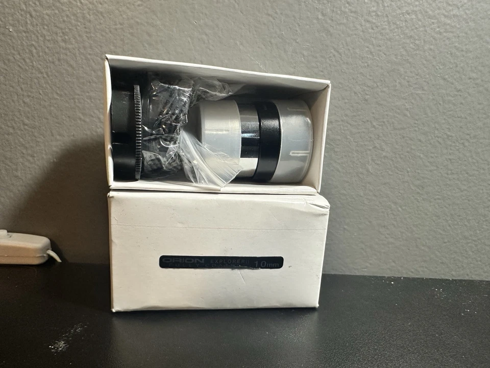 Ocular telescopio Orion Explorer II 10 mm OEM 1,25 pulgadas completamente recubierto Foto 2 de 4