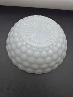 VTG  Anchor Hocking White Milk Glass Bubble Scalloped  Vegetable Serving Bowl 8 