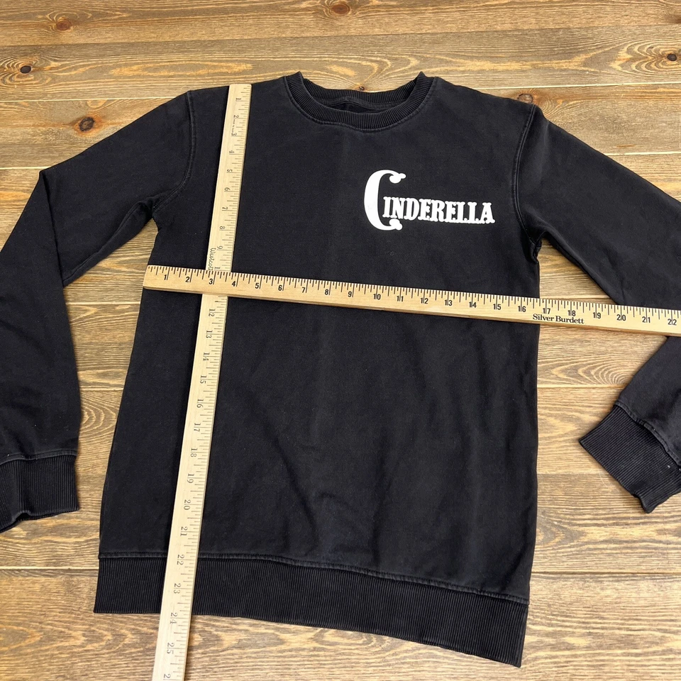 Disney Princess Cakeworthy Cinderella Pullover Sz Small - Image 2 of 4