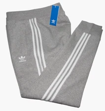 Adidas Original Adicolor IM9318 Mens size M Grey 3-Stripes Fleece Jogger Pants