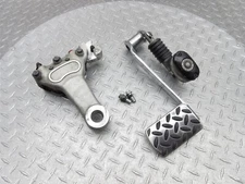 2004 Harley Davidson Road King FLHRI Rear Brake Master Cylinder Caliper Bracket