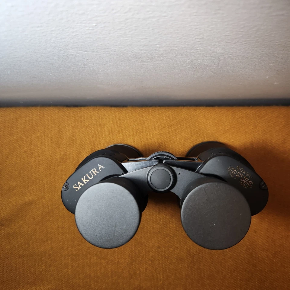 Binoculares de visión diurna y nocturna SAKURA 60x90 231 pies a 1000 yardas Foto 4 de 4
