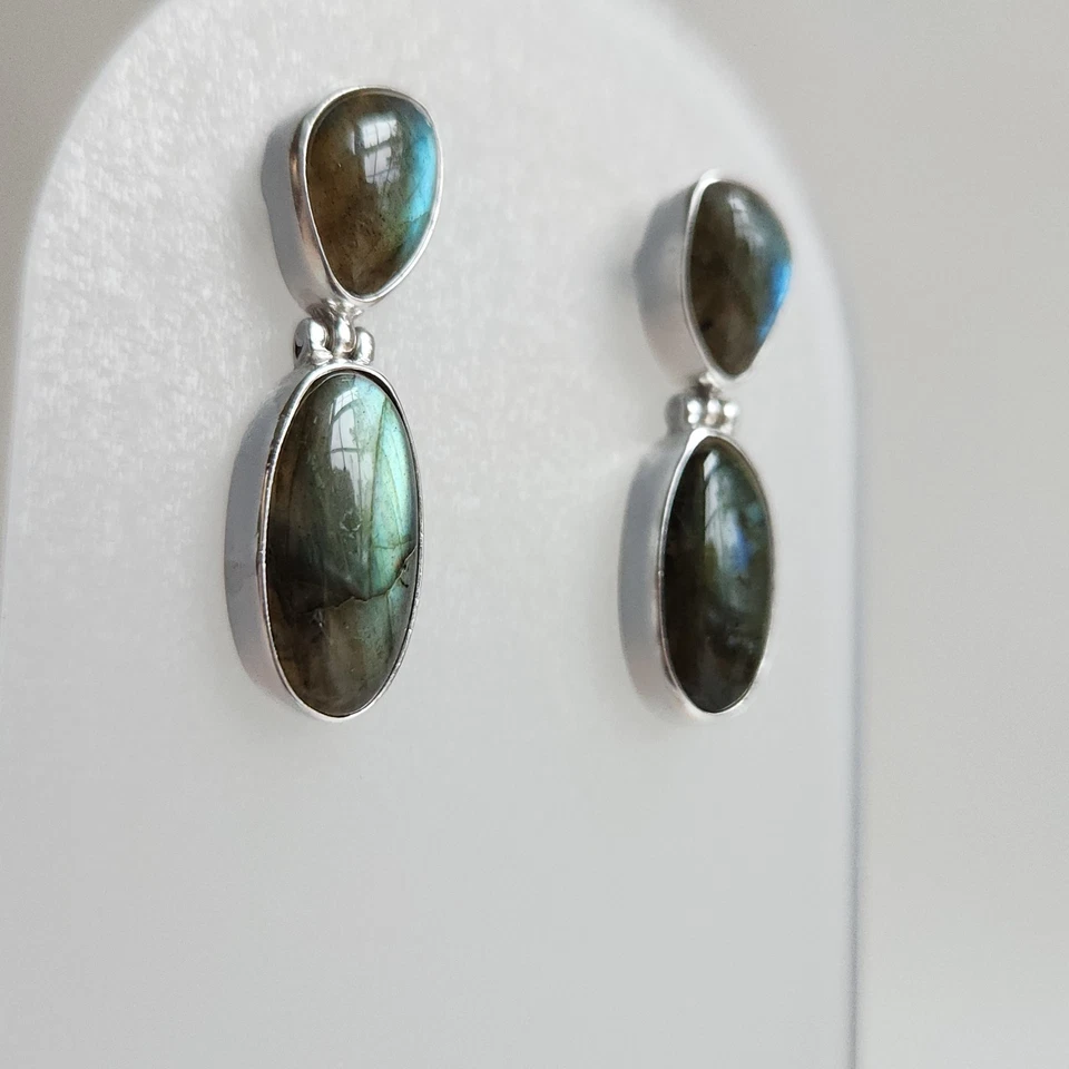 Brincos de prata esterlina com gota de labradorita | 1,7" poste pendurado de pedra preciosa 925 - Imagem 2 de 4