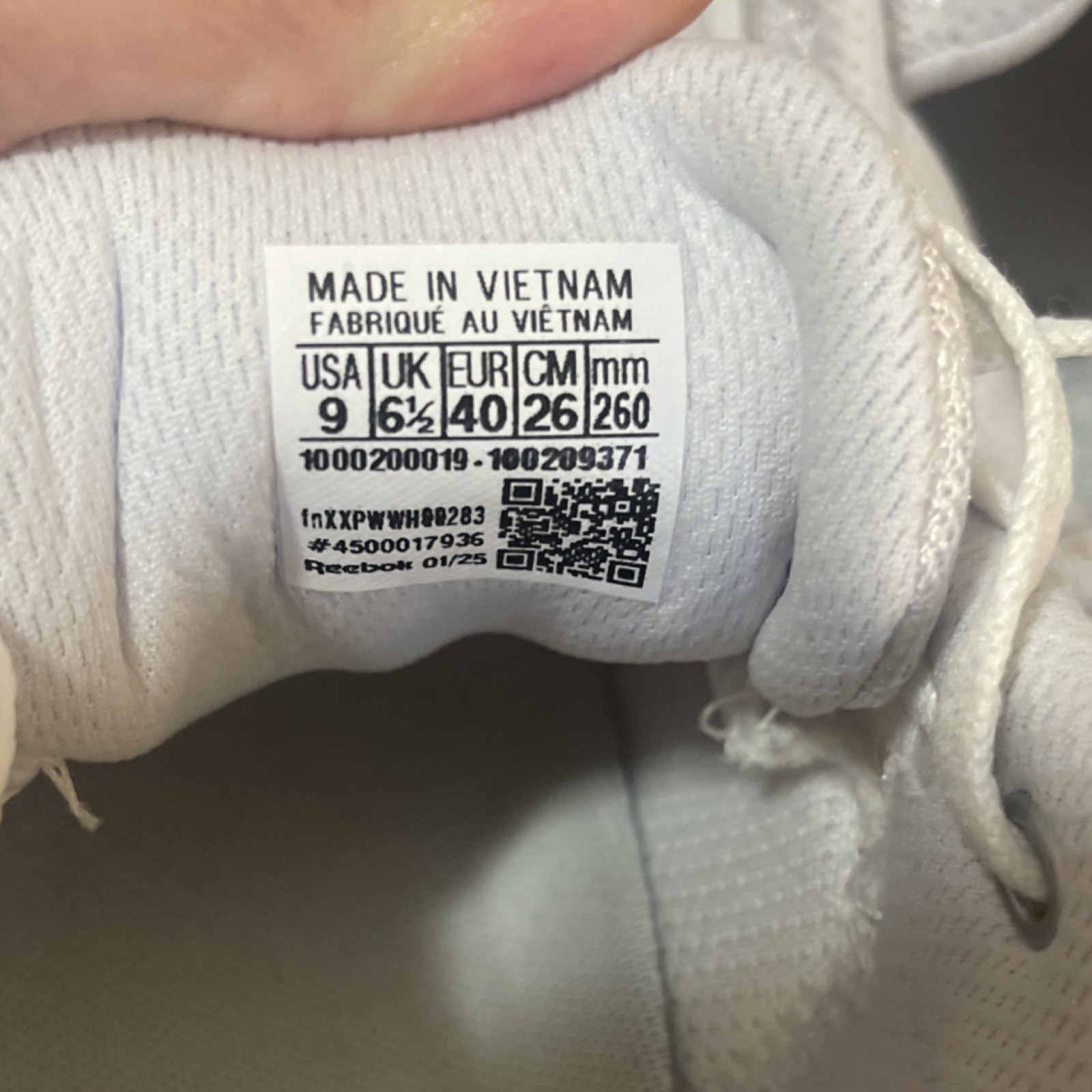 Reebok Women’s  White Gray Solid Pattern Lace Up … - image 2