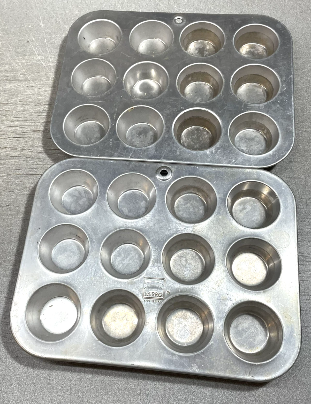 TWO 2 Vintage MIRRO Aluminum 12 Hole Mini Muffin Baking Pans 10x7.5x1"
Opens in a new window or tab