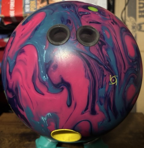 Used 14LB Storm Bionic RH