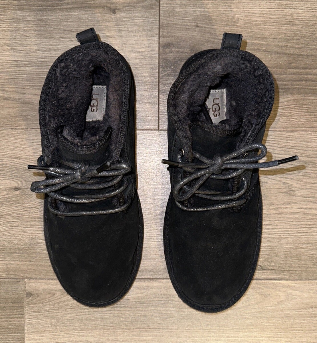 Ugg Boots Neumel Sheepskin Lined Ankle Black Suede Lace Up 