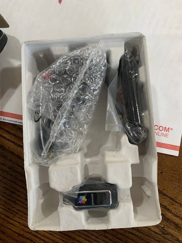 Pinnacle TV for Mac HD Mini Stick Ultra Compact Digital TV - Image 3 of 4