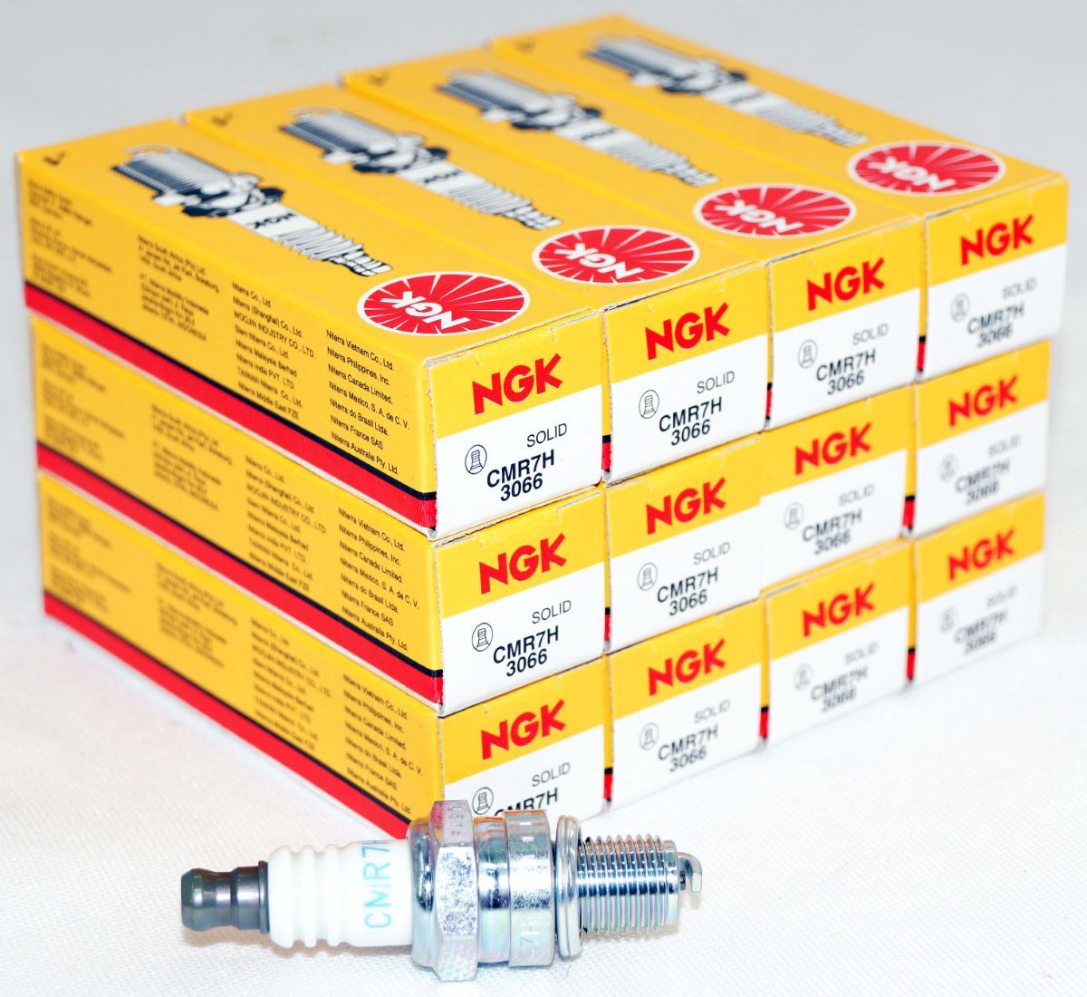 12 Pack Genuine NGK 3066 Spark Plugs CMR7H for Husqvarna Redmax Echo Jonsered