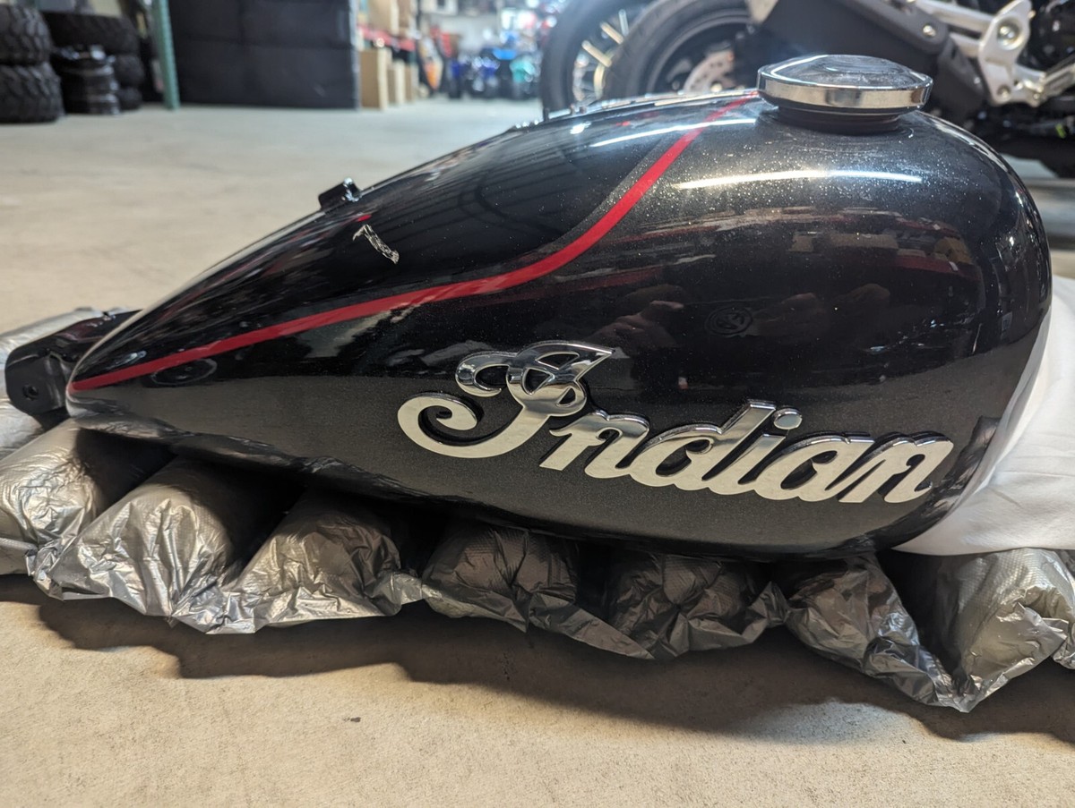 2020 Indian Roadmaster Elite Fuel Gas Tank 1021997-1847 Black Vivid Crystal