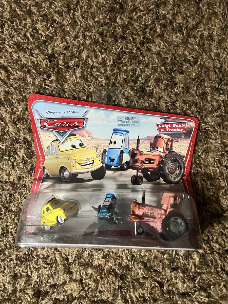 ディズニー　カーズ　マテル　ルイジ＆グイド＆トラクター　ムービーモーメント Amazon.co.jp: マテル ディズニー・ピクサー「カーズ」 CARS