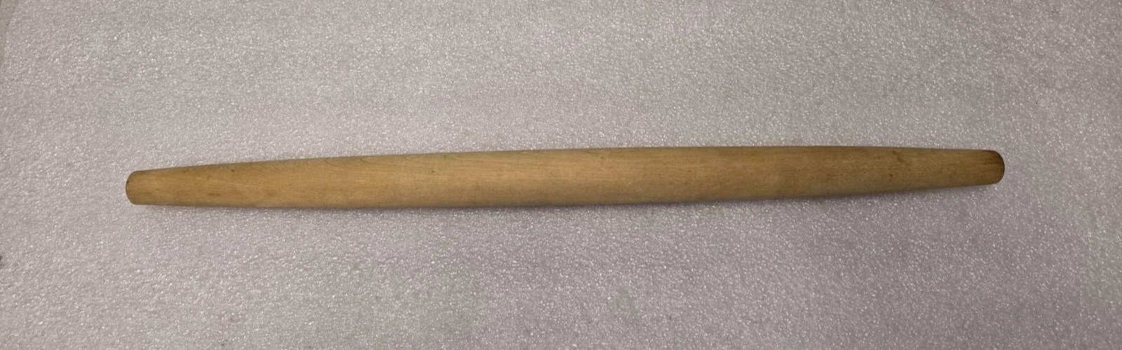 VINTAGE STRAIGHT WOOD ROLLING PIN - 21"