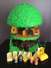 Vintage Tree Tots Treehouse Playset with Figures  Furniture