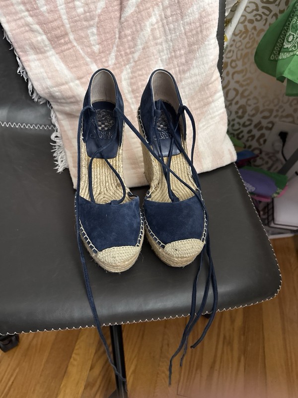 Vince Women's Suede  Toe Espadrille Wedge Heel Sandals  Navy Size 7 1/2 Airlia