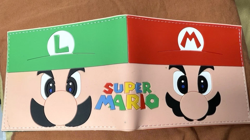 Bioworld Super Mario world wallet rubber bifold men’s multicolored ID coin new - Image 4 of 4