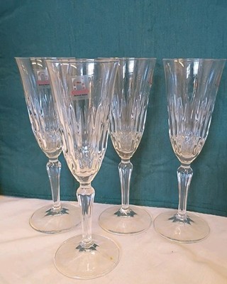 4 New Bormioli Rocco Classic Italy Clear  Champagne Wine Glass Flutes 8.25'' Tall
