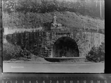 30034519 - 6340 Frohnhausen Sauerbrunnen