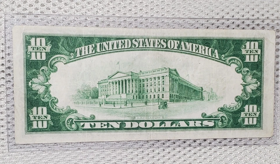 *Star* 1934 A $10 Federal Reserve STAR Note Green Seal Chicago, IL Nice Note - Image 3 of 4
