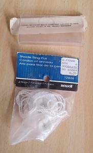 1 Shade Hem Grip Clear Plastic & 1 Package of 2 Shade Ring Pulls Vintage NOS