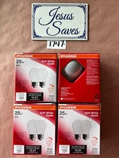 Pack of 4 Sylvania Soft White A19 120 volts 25w Medium Base -8 Bulbs-    1747